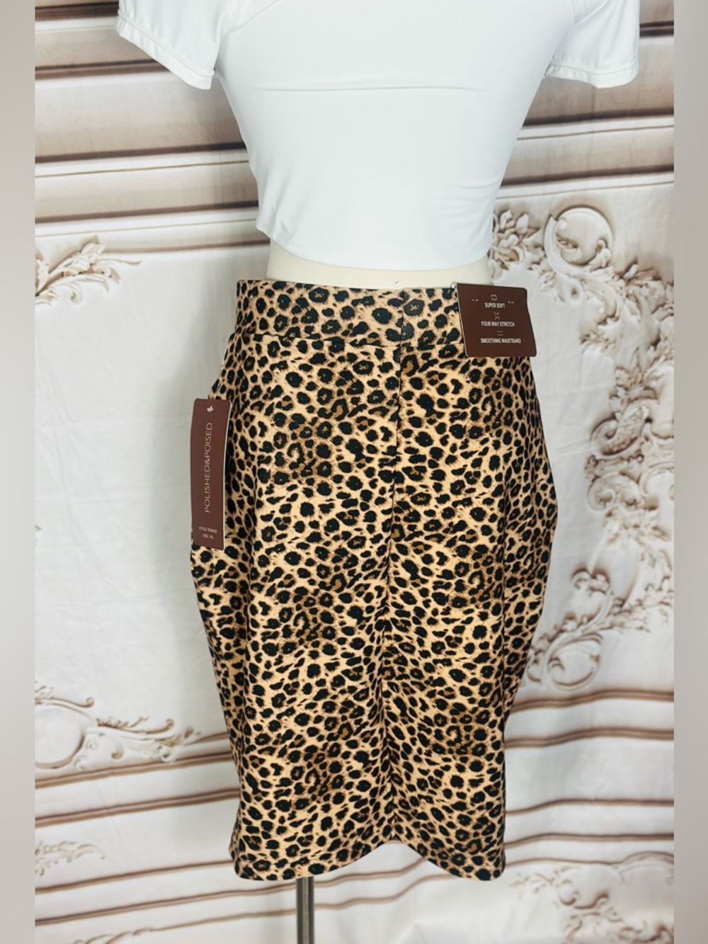Leopard Print High-Waist Pencil Skirt - Black/Beige - Picture 4 of 9